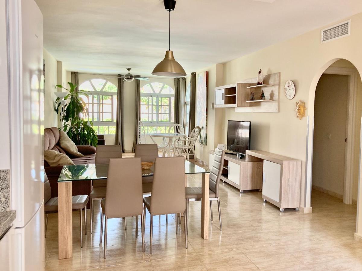 Apartamento En เบนัลมาเดนา ภายนอก รูปภาพ