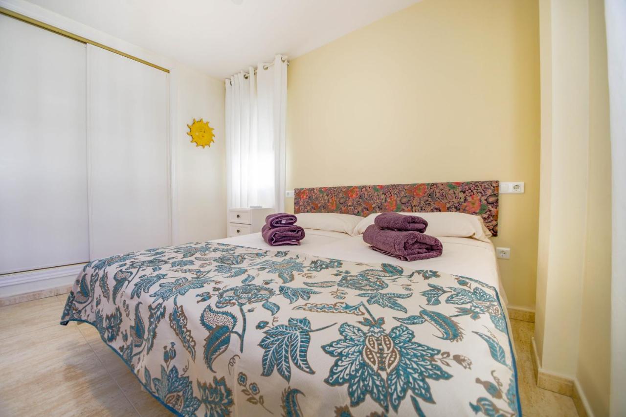Apartamento En เบนัลมาเดนา ภายนอก รูปภาพ