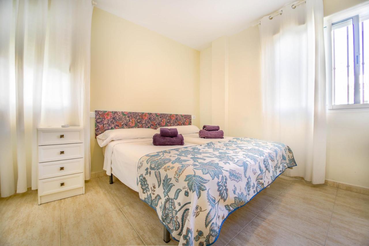 Apartamento En เบนัลมาเดนา ภายนอก รูปภาพ