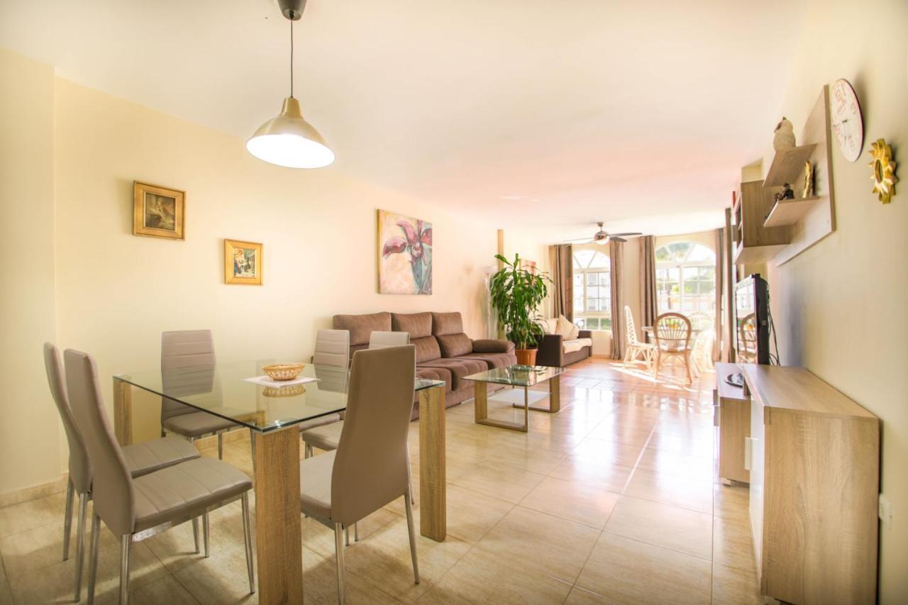 Apartamento En เบนัลมาเดนา ภายนอก รูปภาพ