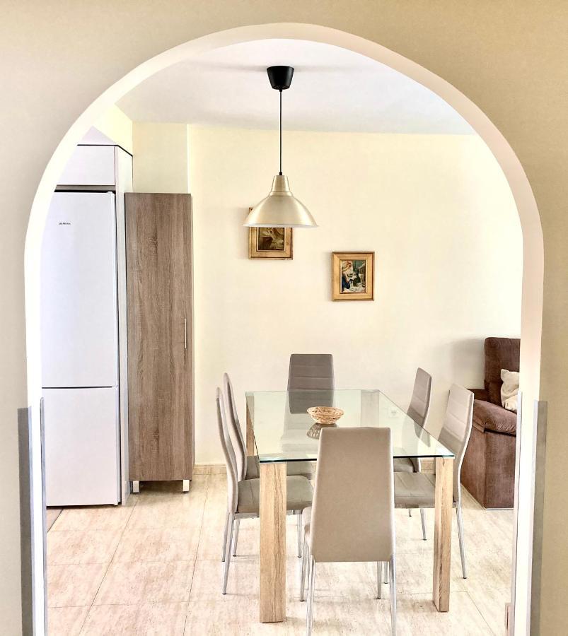 Apartamento En เบนัลมาเดนา ภายนอก รูปภาพ