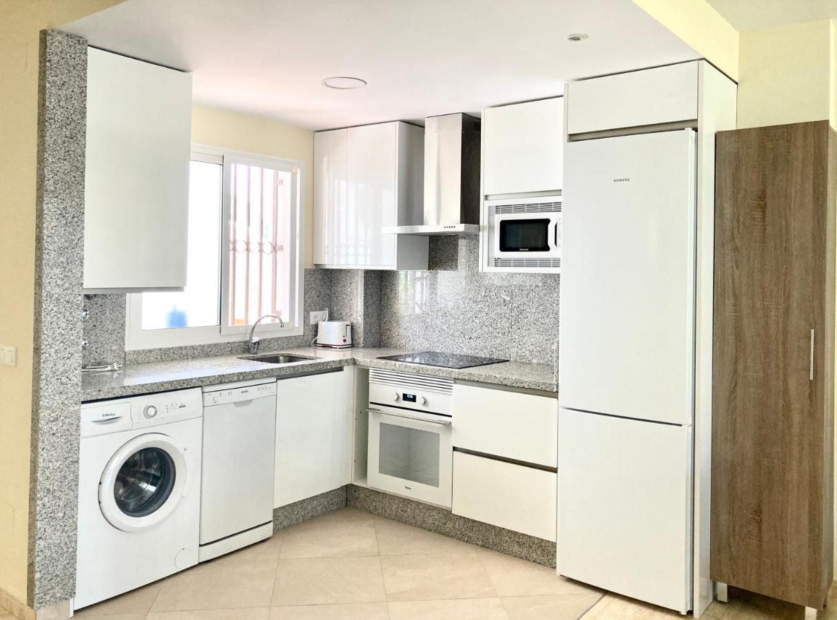 Apartamento En เบนัลมาเดนา ภายนอก รูปภาพ