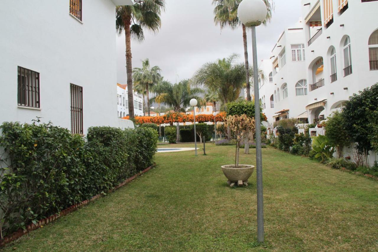 Apartamento En เบนัลมาเดนา ภายนอก รูปภาพ